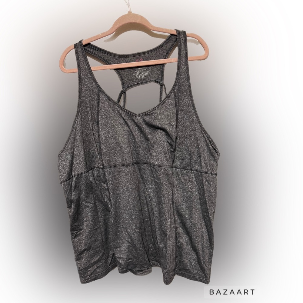 26/28 Strappy active tank